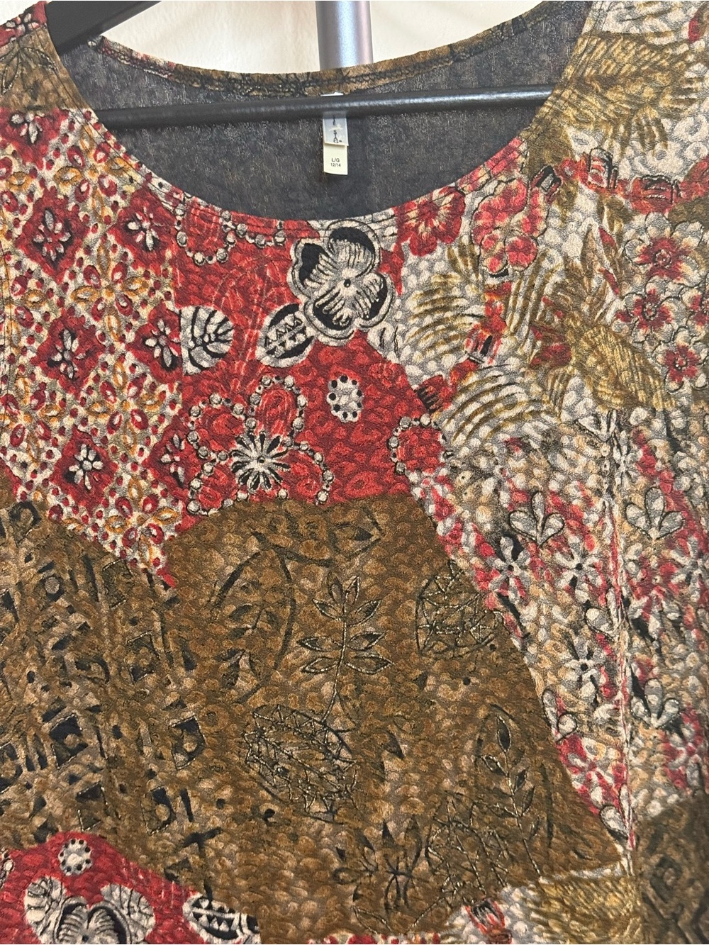 White Stag Patchwork Floral Tank Top in Red, Olive & Cream - Picture 2 of 7